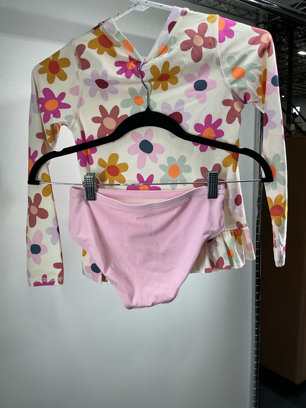 Long Sleeve Ruffle Rash Guard Two-Piece Swimsuit - Picture 2 of 3